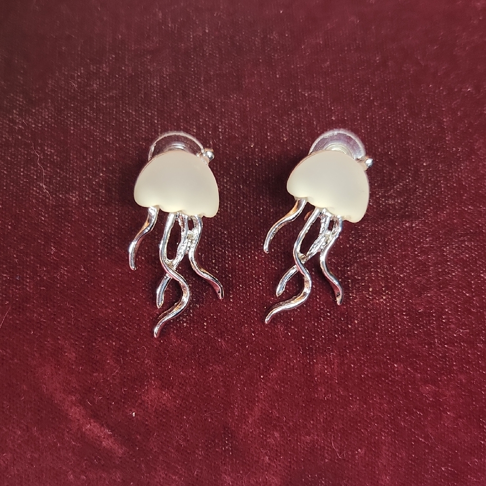 Elegant Silver and Cream Jellyfish Earrings
